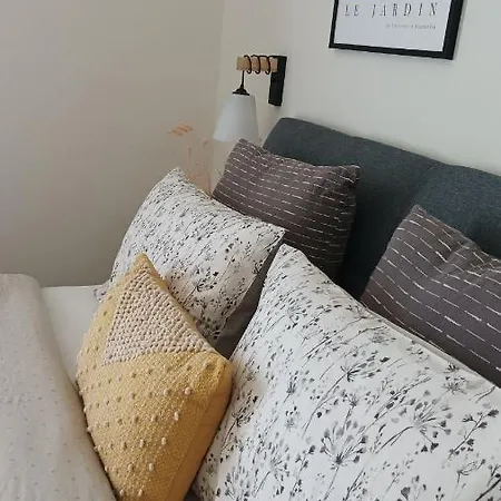 아파트 Elmar Homeliving